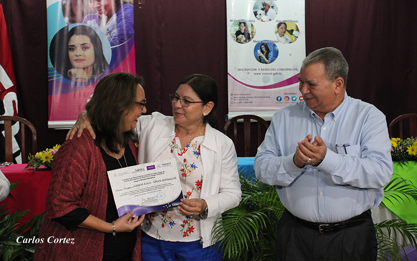 premios-conicyt